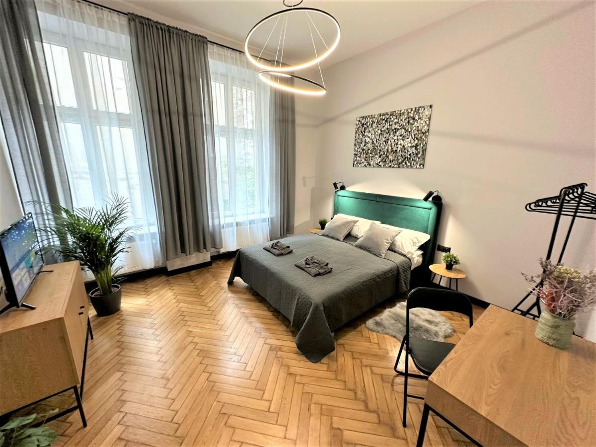 Luxury 100M2 Loft Design-Apartment At Wawel + Netflix Krakow Dış mekan fotoğraf