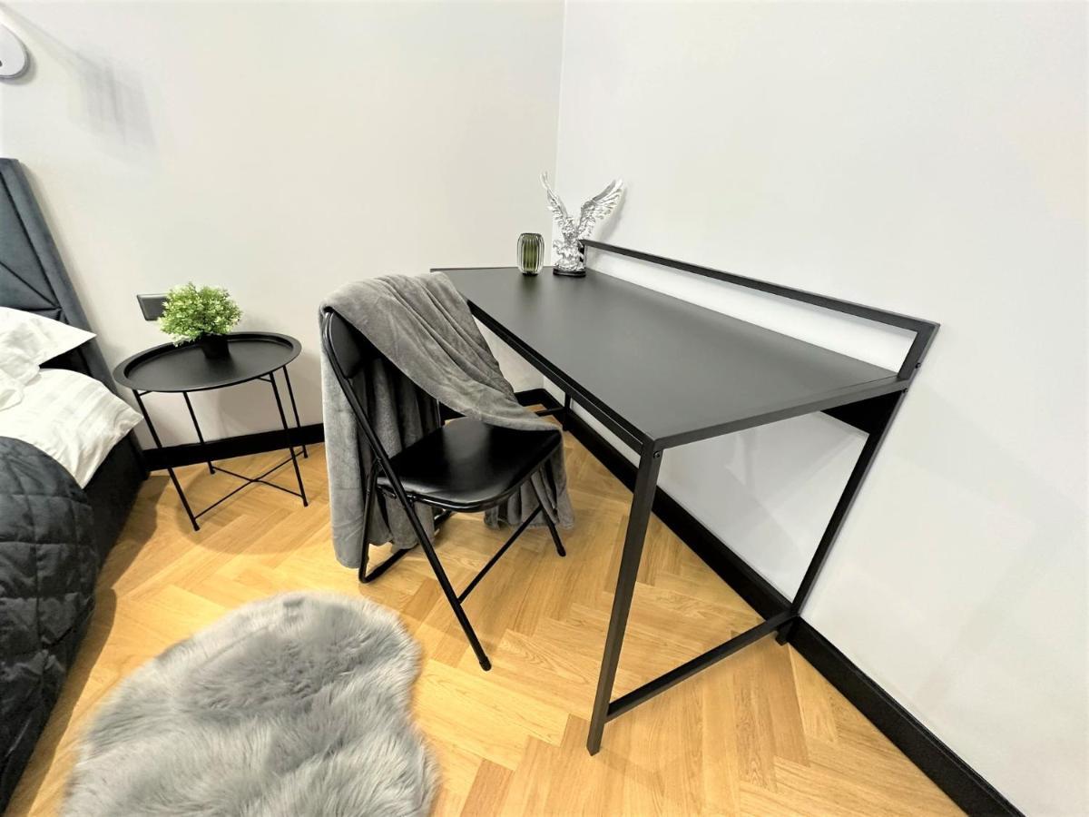 Luxury 100M2 Loft Design-Apartment At Wawel + Netflix Krakow Dış mekan fotoğraf