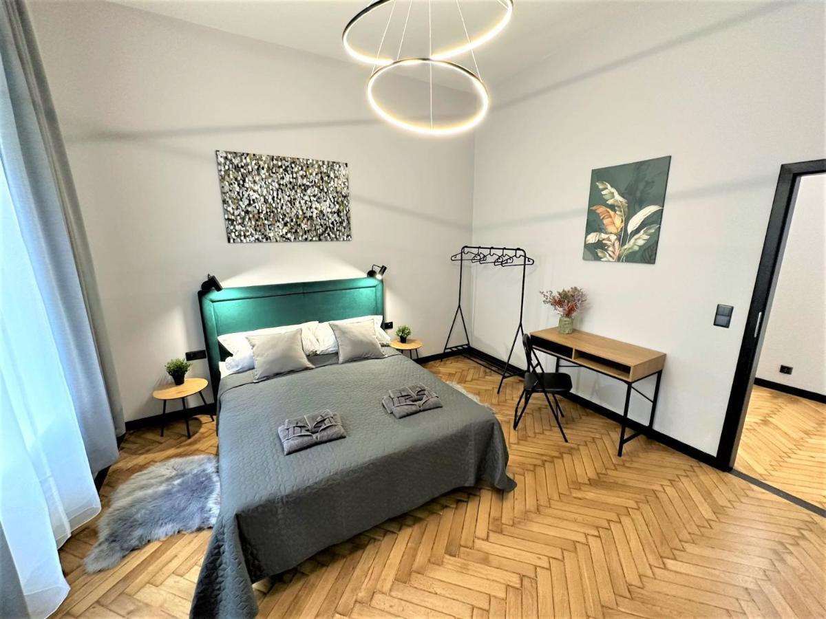 Luxury 100M2 Loft Design-Apartment At Wawel + Netflix Krakow Dış mekan fotoğraf
