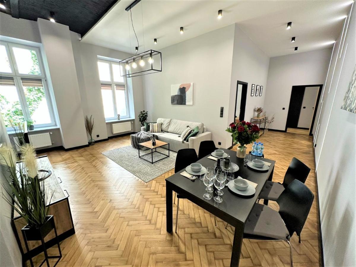 Luxury 100M2 Loft Design-Apartment At Wawel + Netflix Krakow Dış mekan fotoğraf