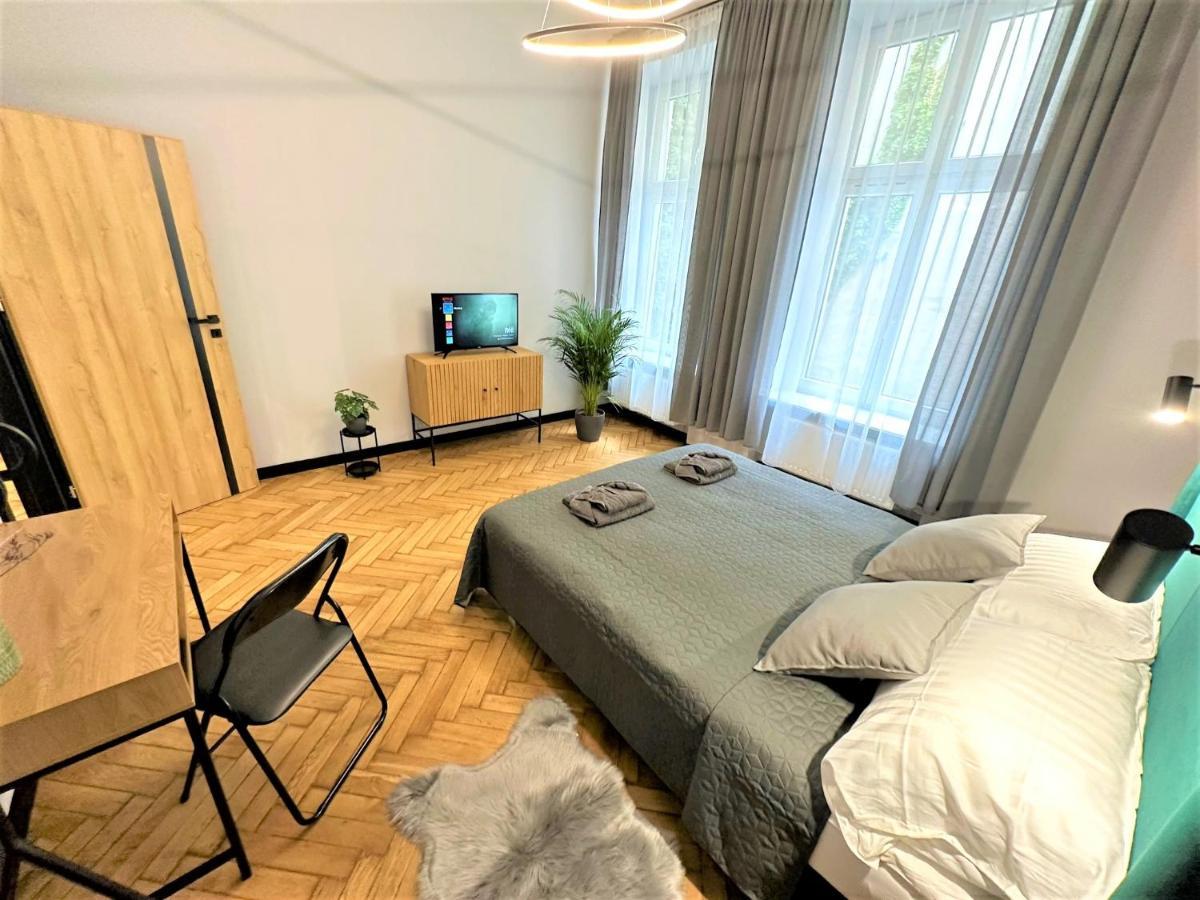 Luxury 100M2 Loft Design-Apartment At Wawel + Netflix Krakow Dış mekan fotoğraf
